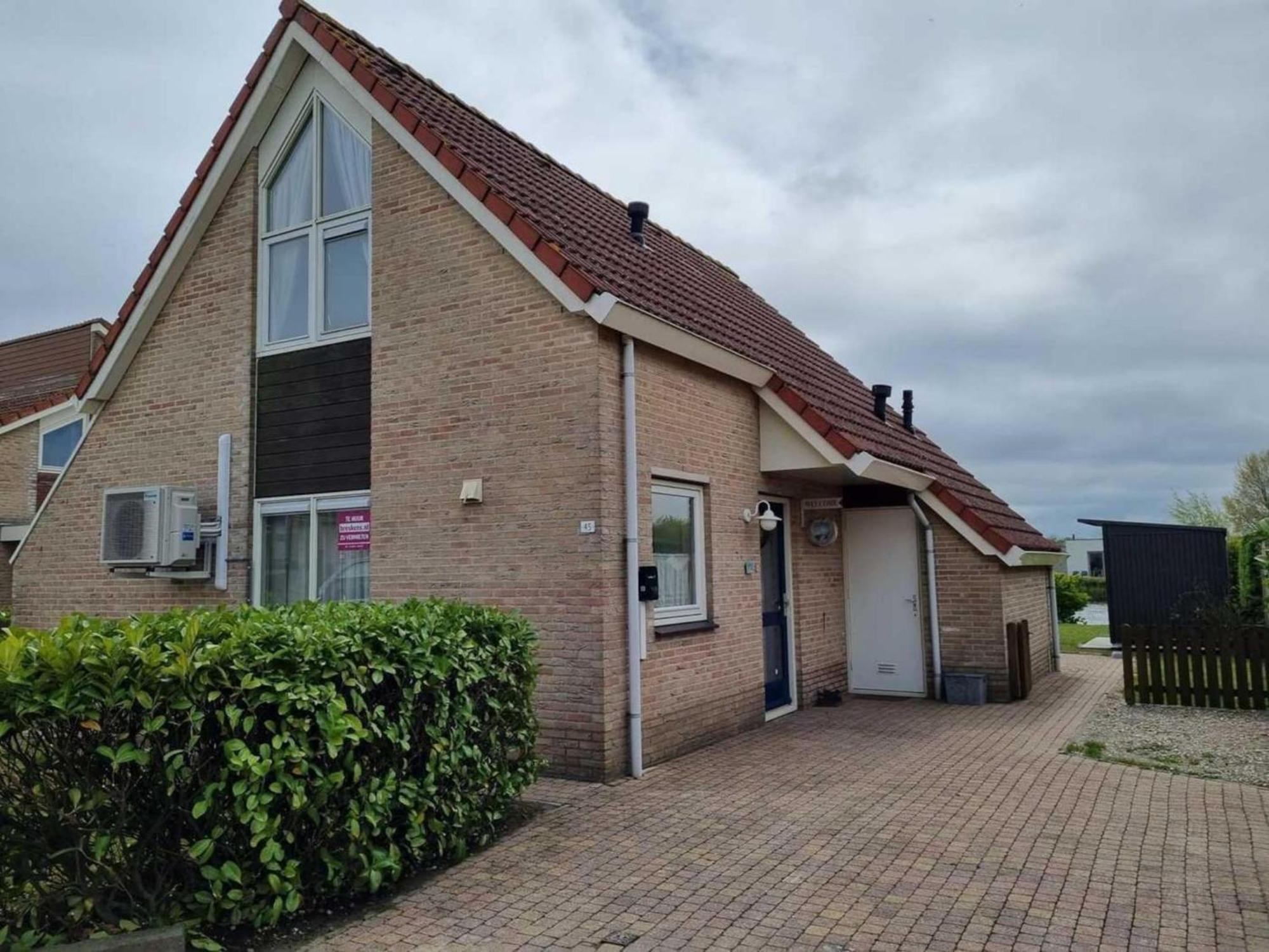 Lovely With Garden Vakantiehuis *